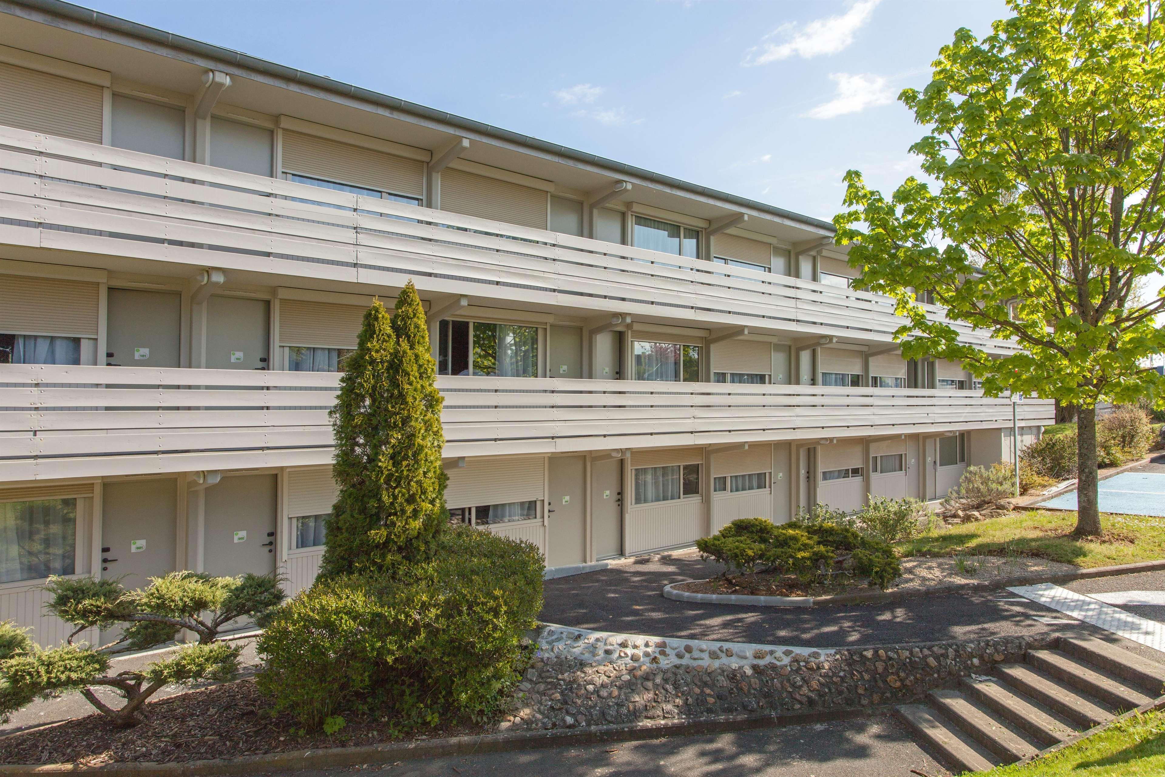 Campanile Poitiers Hotell Exteriör bild